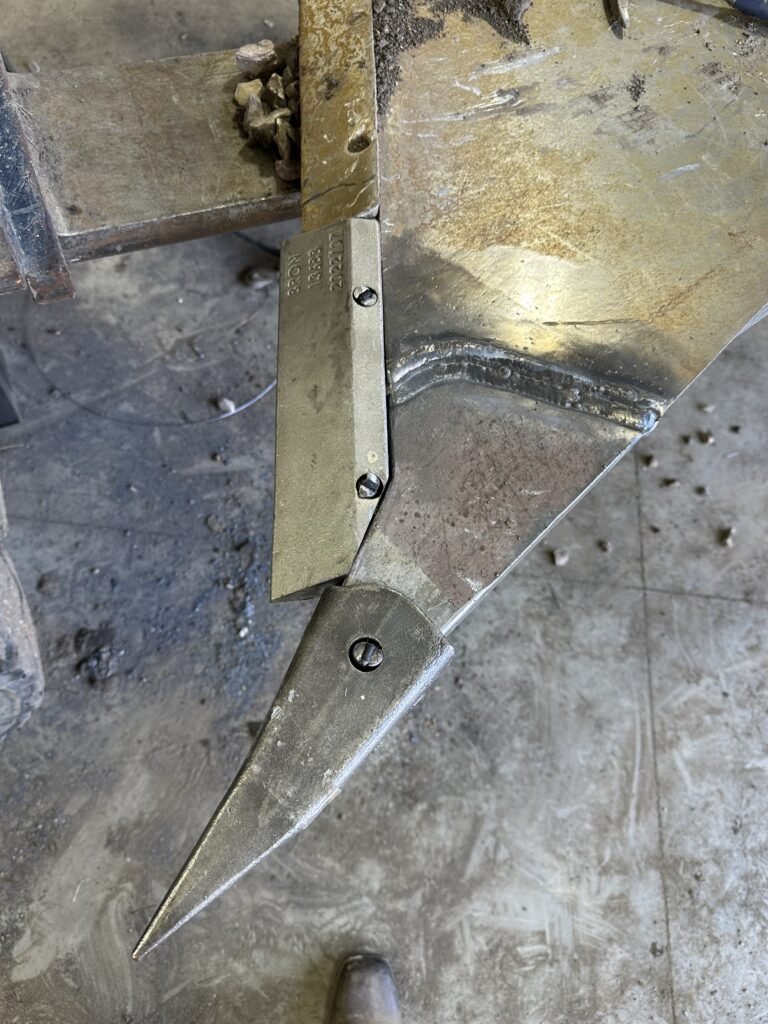 Broken blade welding repair